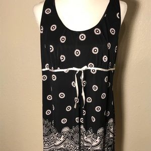 ND Intimates Black And White Nightgown